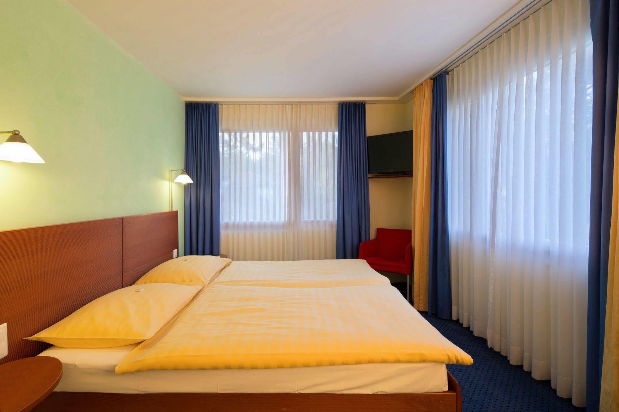 Hotel Florida Studen Εξωτερικό φωτογραφία